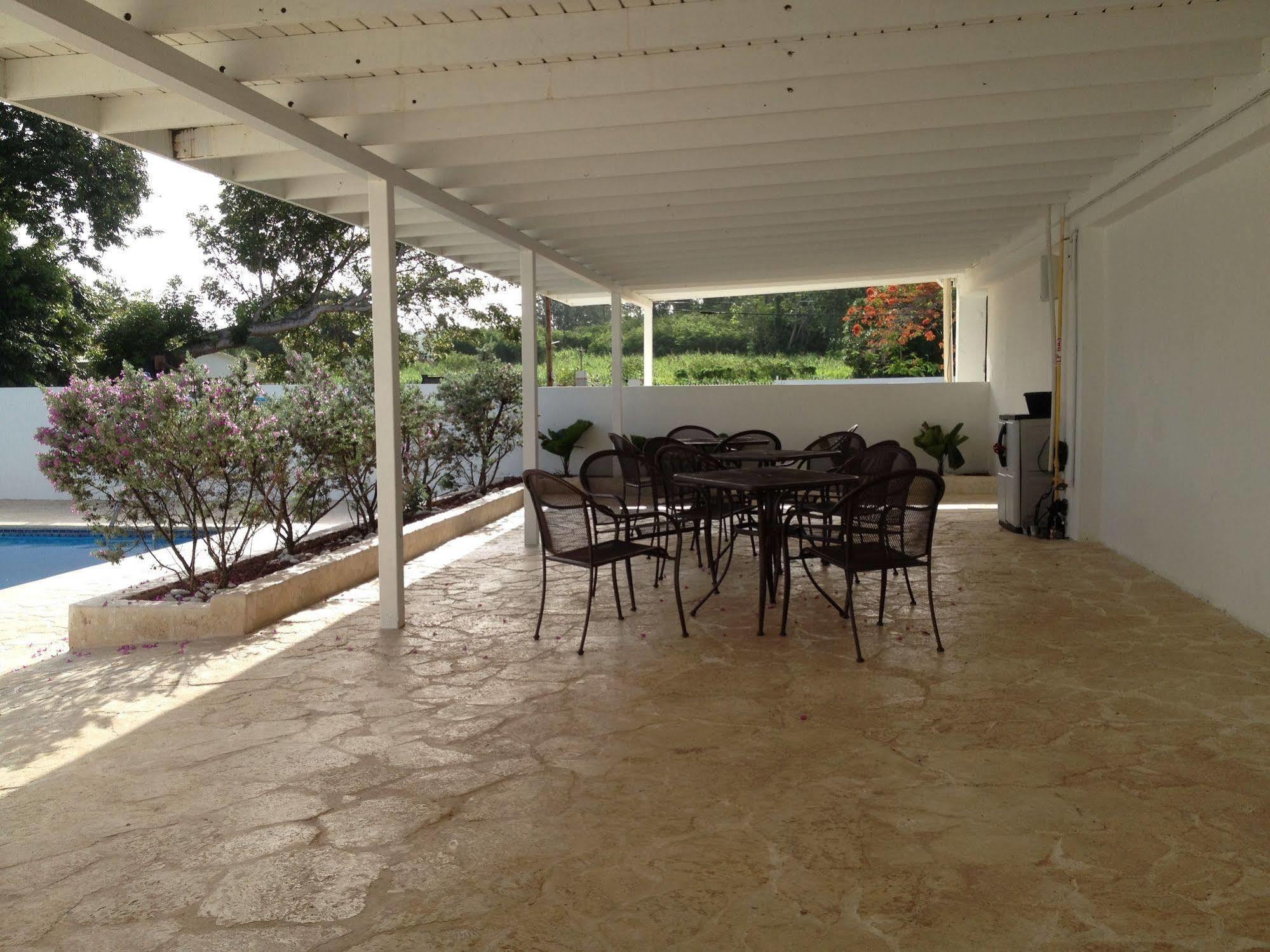 Arecibo Inn 외부 사진